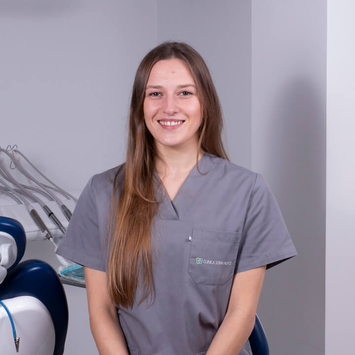 Alina-23